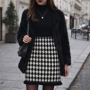 Cynthia Steffe Houndstooth Pencil Skirt Rabbit Fur Trim Sz 6 Parisian Chic Retro